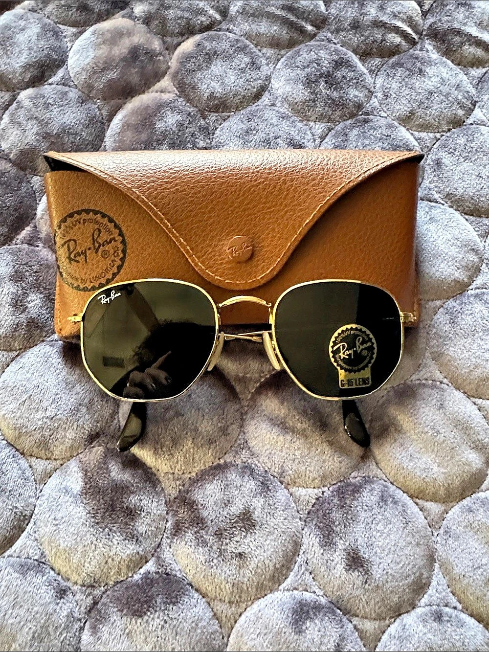 Ray-Ban Hexagonal Flat Lenses Sunglasses Gold-Tone Black Sunglasses Like New